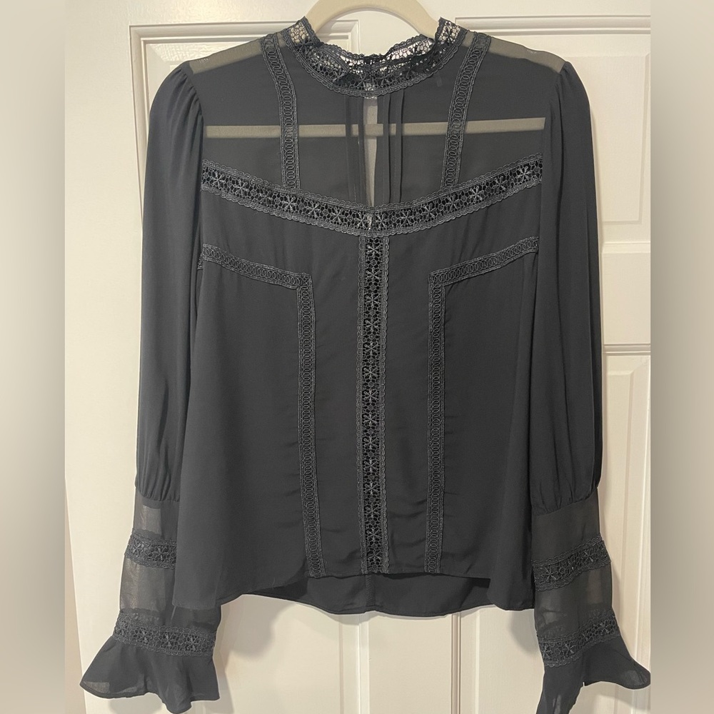 Endless Rose Crochet Lace Top (NWOT) - Small